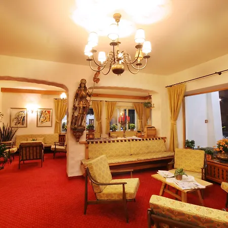 Nord 3* كورتينا دامبيتزو